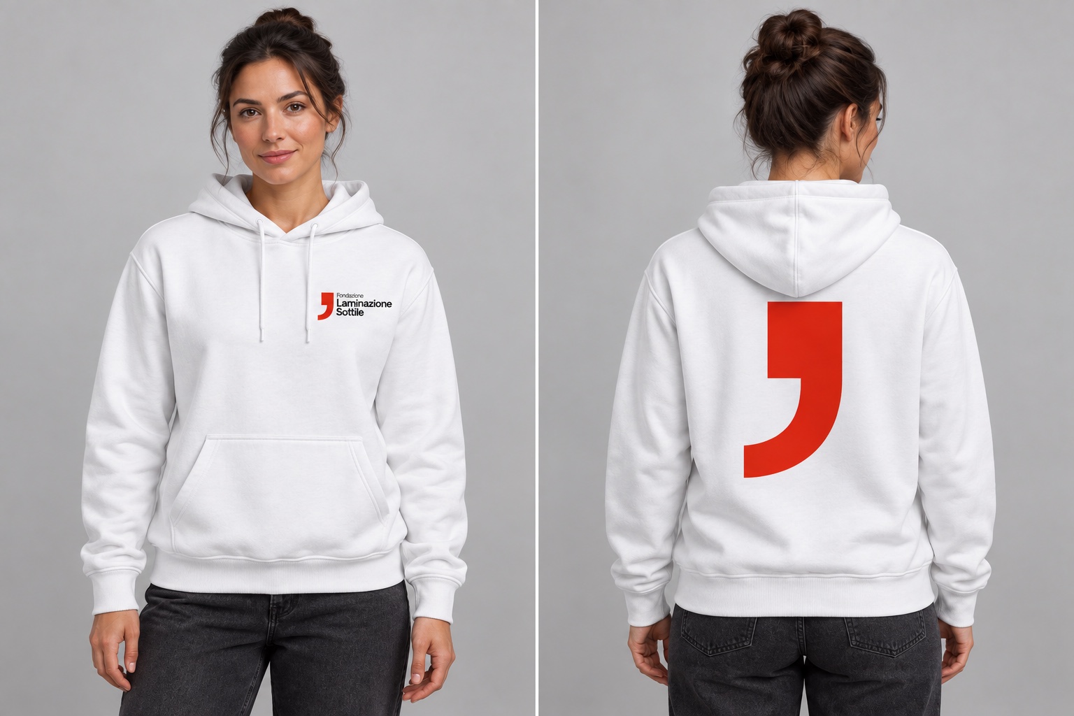 Felpa bianca con logo Fondazione Laminazione Sottile sul petto e grande virgola rossa sulla schiena
